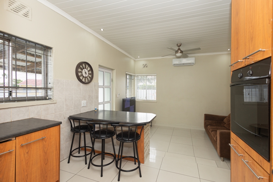 2 Bedroom Property for Sale in Ruyterwacht Western Cape